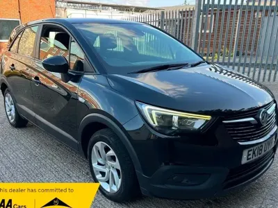 Used Vauxhall Crossland X S 99 HP (72 kW) 2018 Black SUV
