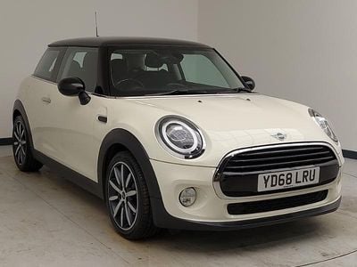 White Used 2018 Mini Cooper Hatchback | £10,998 (Fair price)