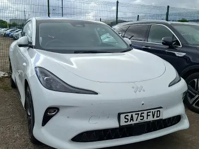 Used MG IM6 552 kW (751 HP) 2025 White SUV