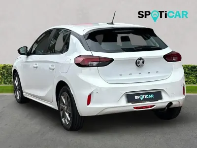 Used Vauxhall Corsa Design Edition 99 HP (72 kW) 2024 White Hatchback