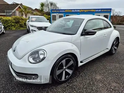 Usado VW Beetle Sportline 150 HP (110 kW) 2015 Branco Citadino