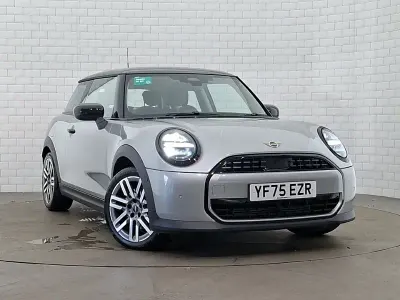Used Mini Cooper Classic 114 kW (156 HP) 2025 Silver Hatchback