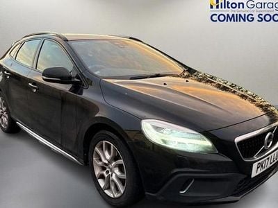 Used Volvo V40 Pro 152 HP (111 kW) 2019 Hatchback