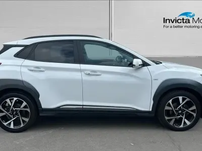 Used Hyundai Kona Premium 120 HP (88 kW) 2022 White SUV