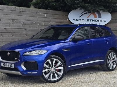 Used Jaguar F-Pace First Edition 300 HP (220 kW) 2016 Blue SUV