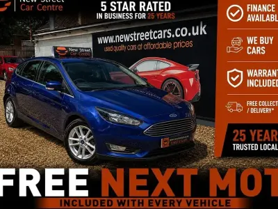 Used Ford Focus Zetec 100 HP (73 kW) 2017 Blue Hatchback
