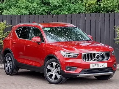 Used Volvo XC40 Inscription 163 HP (119 kW) 2021 Red SUV