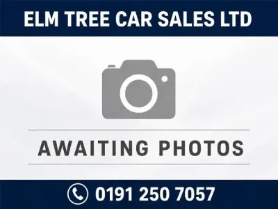 Used Vauxhall Insignia 2015 White Hatchback