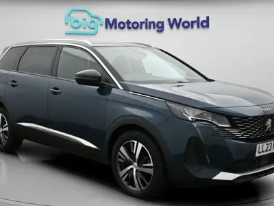 Used Peugeot 5008 Allure+ 131 HP (96 kW) 2023 Blue SUV