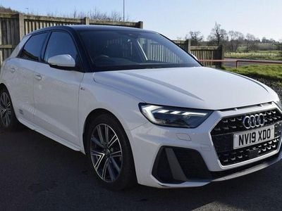 Used Audi A1 Sportback S-Line 116 HP (85 kW) 2019 White Hatchback