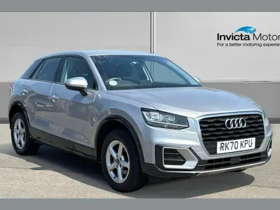 Used Audi Q2 Comfort 150 HP (110 kW) 2020 Floret silver metallic SUV