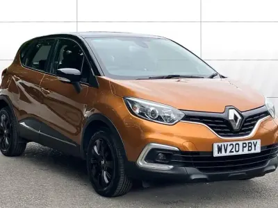 Usado Renault Captur Play 90 CV (66 kW) 2020 Other SUV