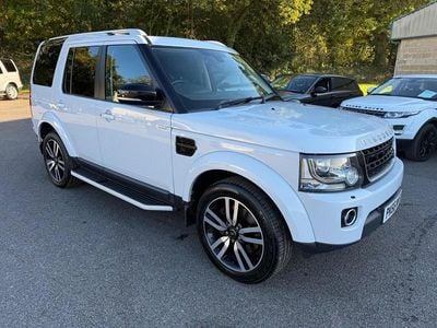 Used Land Rover Discovery 4 Landmark 256 HP (188 kW) 2016 White SUV