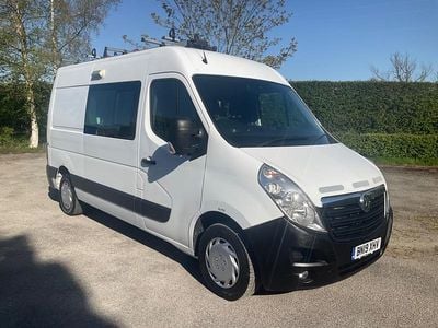 Second-hand Vauxhall Movano 130 CP (95 kW) 2019 Alb Monovolum