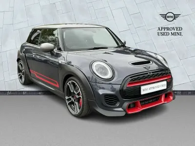 Usado Mini John Cooper Works Hatch 2020 Gris Utilitario