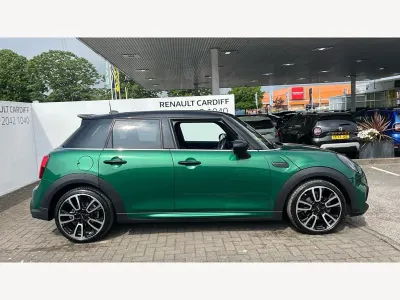 Gebraucht Mini Cooper Hatch 2024 Grün Kleinwagen