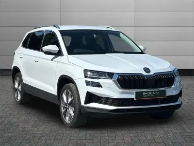 Gebraucht Skoda Karoq SE L 150 PS (110 kW) 2025 Weiß SUV