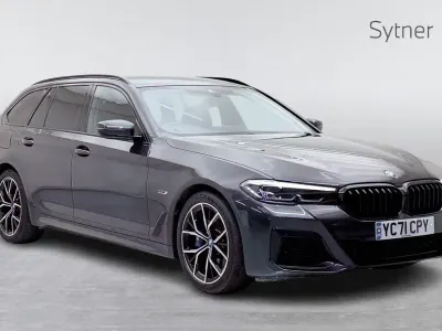 Begagnad BMW 530e M Sport 288 HK (211 kW) 2021 Grå Kombi