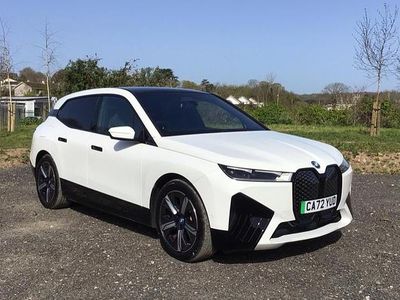 Used BMW iX M Sport 236 kW (322 HP) 2022 White SUV