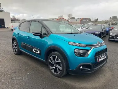 Used Citroën C3 Shine 102 HP (75 kW) 2022 Blue Hatchback