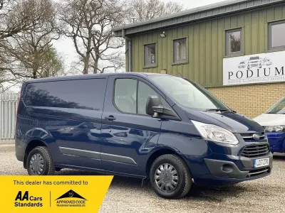 Usado Ford Transit Custom Trend 130 HP (95 kW) 2017 Azul Van