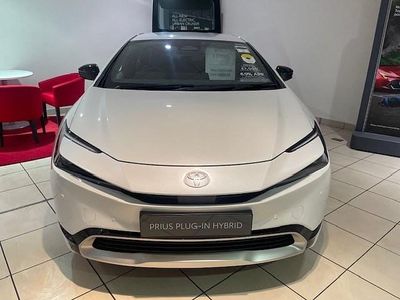 New Toyota Prius 2025 White Hatchback