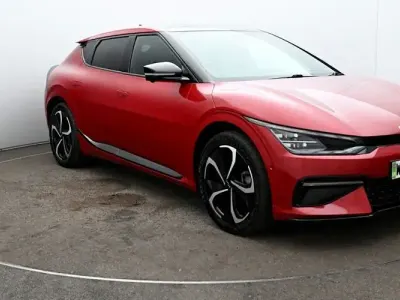 Begagnad Kia EV6 GT-Line S 239 kW (325 HK) 2023 Röd SUV