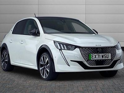 Used Peugeot e-208 Premium 100 kW (136 HP) 2021 Faro yellow Hatchback