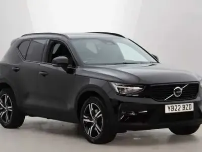 Używany Volvo XC40 Plus 163 KM (119 kW) 2023 SUV