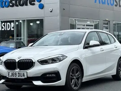 Used BMW 118 Sport Line 140 HP (102 kW) 2020 Hatchback