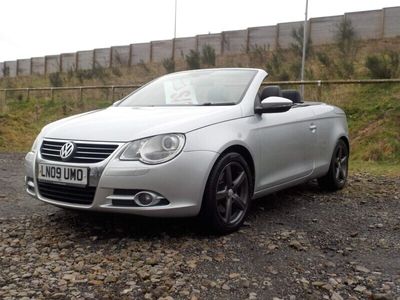 used VW Eos 2.0 TDI CR Sport 2dr