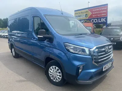 Used Maxus V90 163 HP (119 kW) 2023 Blue Van