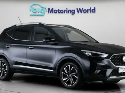 Używany MG ZS Exclusive 106 KM (77 kW) 2023 Czarny SUV
