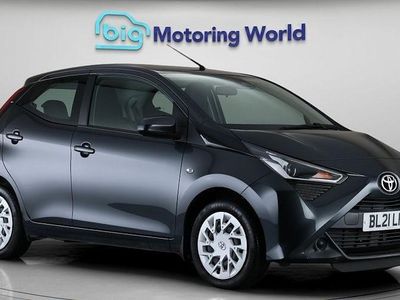 Used Toyota Aygo X-play 72 HP (52 kW) 2021 Grey Hatchback