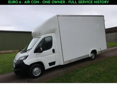 Usado Peugeot Boxer Business-Line 160 CV (117 kW) 2019 Blanco Van