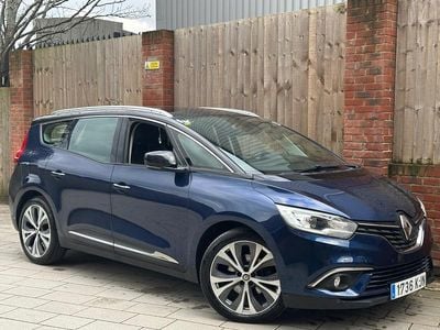 Used Renault Grand Scénic IV Dynamique 110 HP (80 kW) 2018 Blue MPV