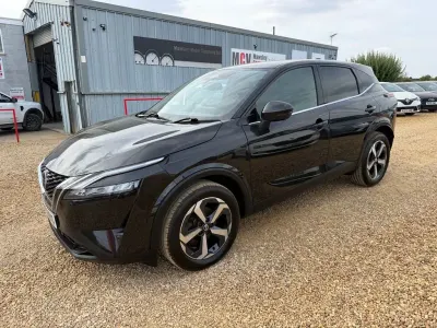 Used Nissan Qashqai N-Connecta 140 HP (102 kW) 2022 Black SUV