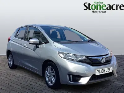 Used Honda Jazz SE 102 HP (75 kW) 2017 Silver Hatchback