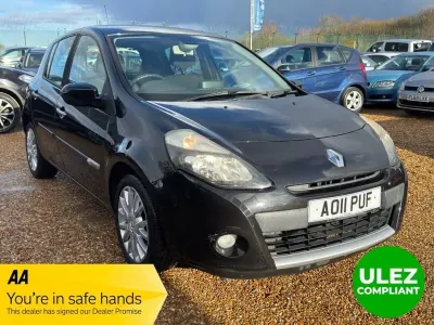 Używany Renault Clio II Dynamique 75 KM (55 kW) 2011 Czarny Hatchback