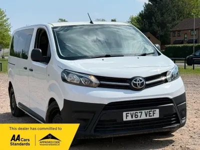 Used Toyota Proace Verso City 2018 White Estate