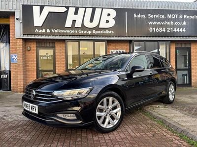 Black Used 2019 VW Passat SEL Estate | £15,990 (Fair price)