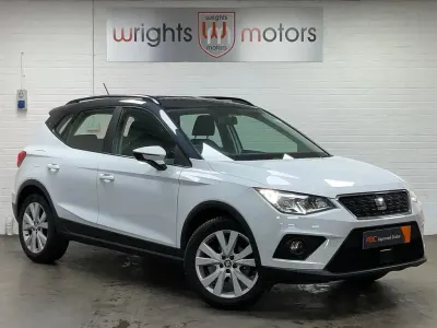 Used Seat Arona SE Technology 115 HP (84 kW) 2019 White SUV