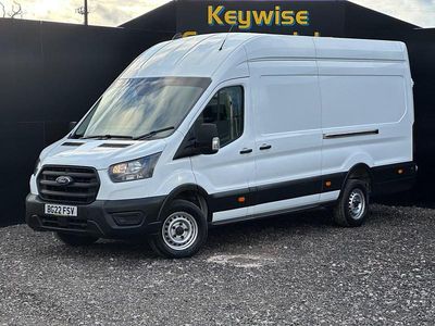 Usado Ford Transit S 130 HP (95 kW) 2022 Branco Van