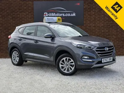 Used Hyundai Tucson SE 132 HP (97 kW) 2017 Grey SUV