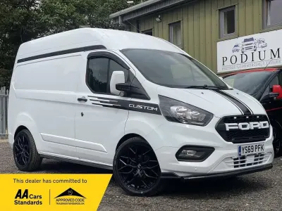 Used Ford Transit Custom 105 HP (77 kW) 2020 White Van