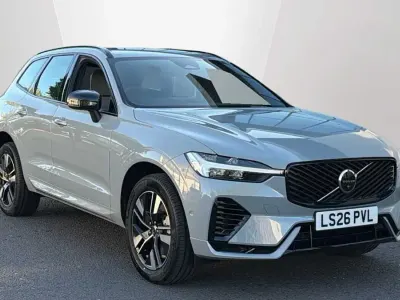 Nouă Volvo XC60 Plus 345 CP (253 kW) 2026 Gri SUV