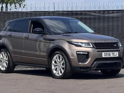 Used Land Rover Range Rover evoque HSE Dynamic 180 HP (132 kW) 2016 Hatchback
