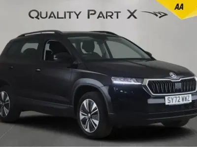 Begagnad Skoda Karoq SE Drive 2022 Svart SUV