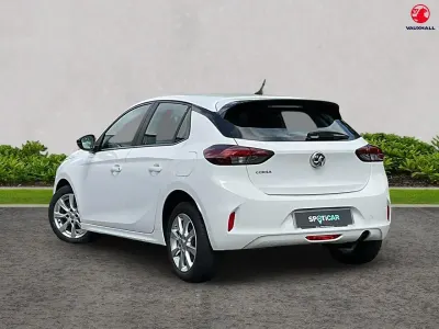 Used Vauxhall Corsa Design Edition 99 HP (72 kW) 2023 White Hatchback