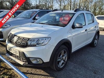 Used Dacia Sandero Essentiel 90 HP (66 kW) 2018 White Hatchback